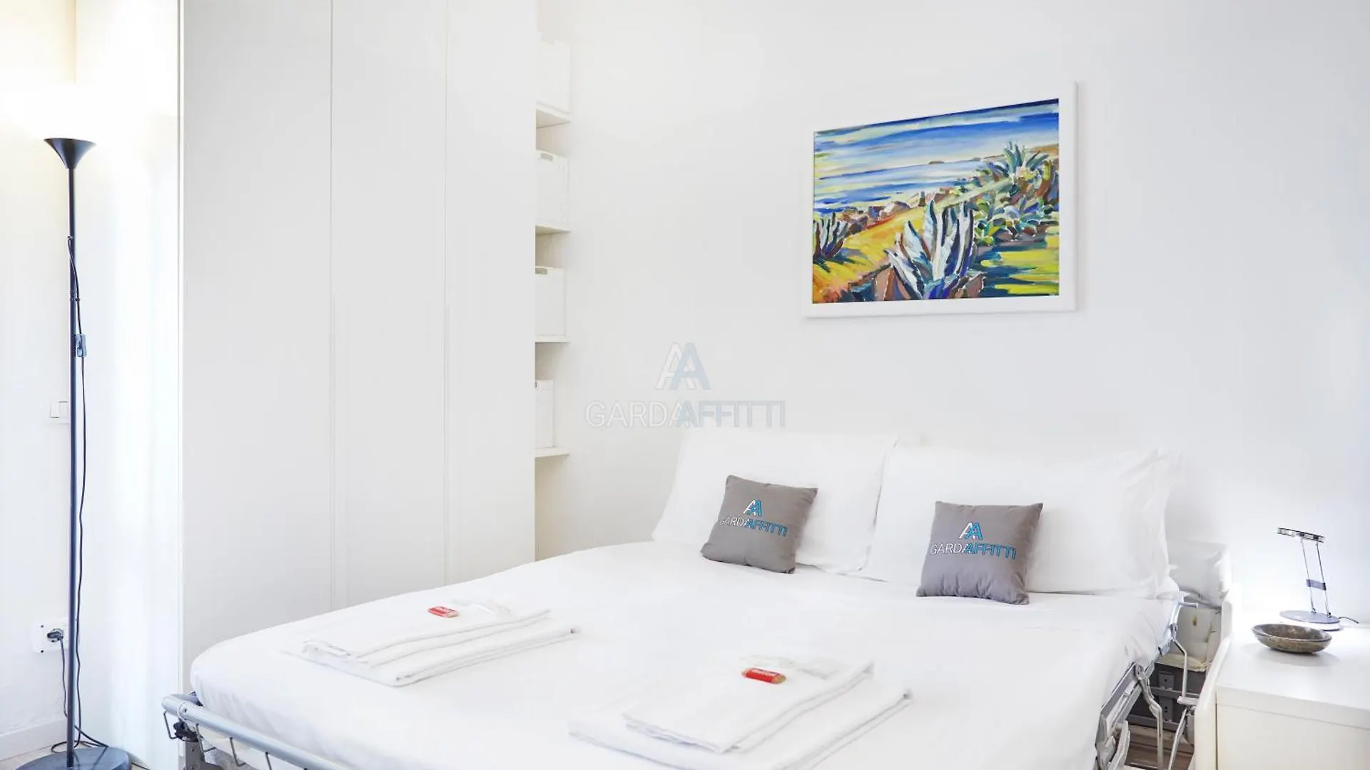 Tokyo Apartment - Comfort Moderno A Due Passi Dalle Attrazioni Del Garda Peschiera del Garda 0*,