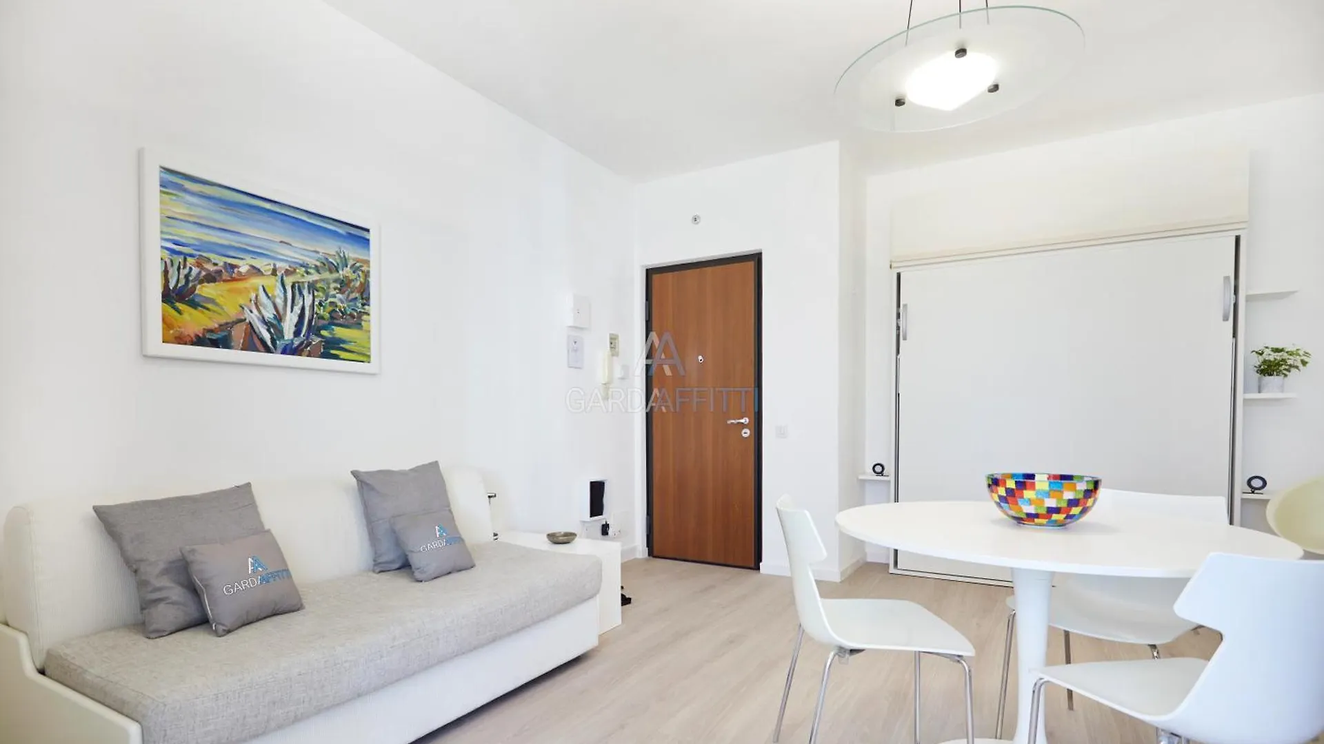 Tokyo Apartment - Comfort Moderno A Due Passi Dalle Attrazioni Del Garda Peschiera del Garda Italy